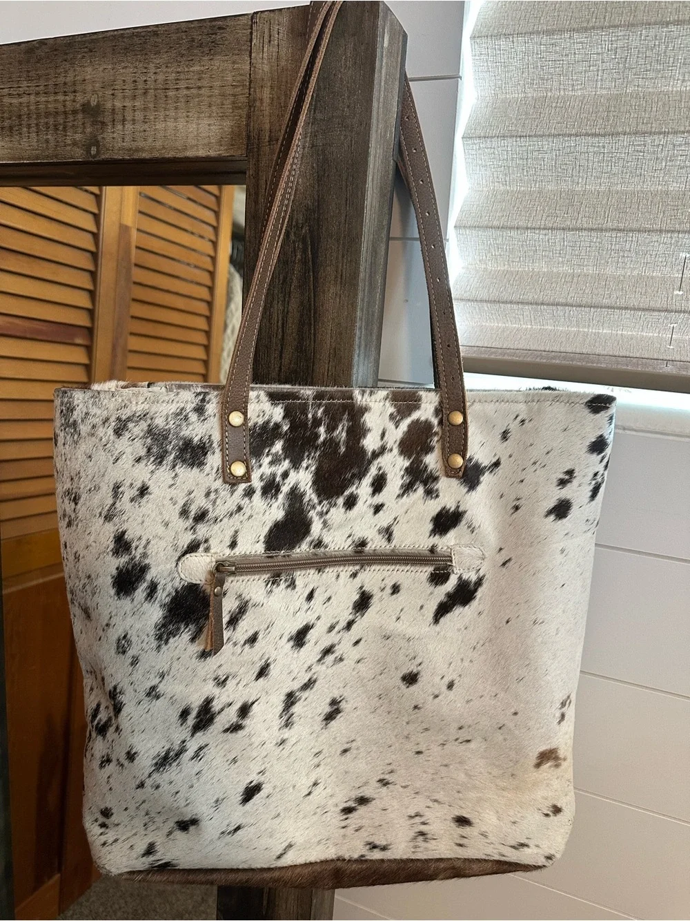Myra Bag Genuine Cowhide Hair On Hide Leather Tote Western Ranch Purse 17x15x5 - Picture 2 of 4